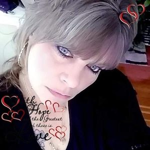 Meet your Posher, Linda